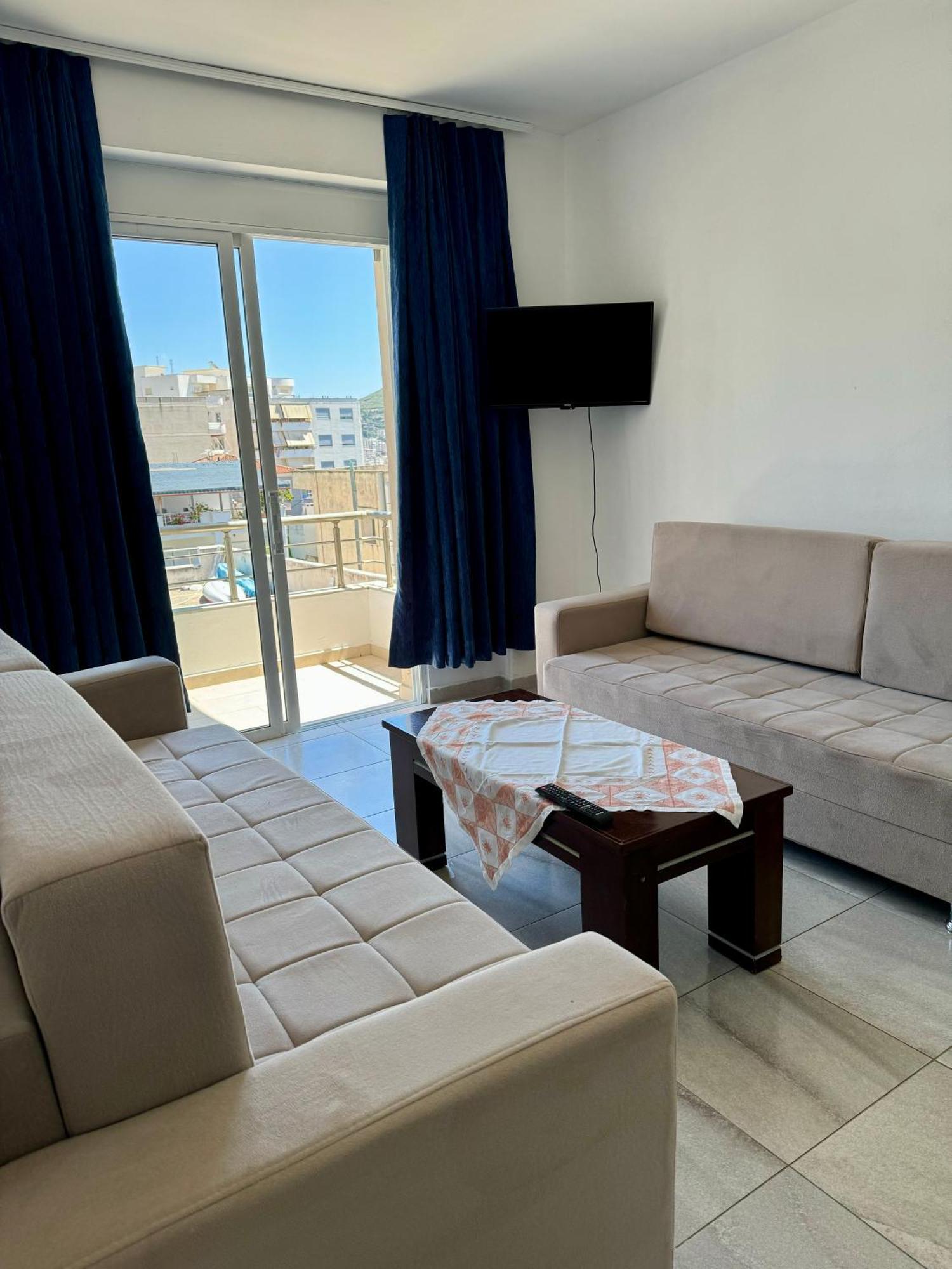 L.T. Noy'S Apartment Saranda Extérieur photo