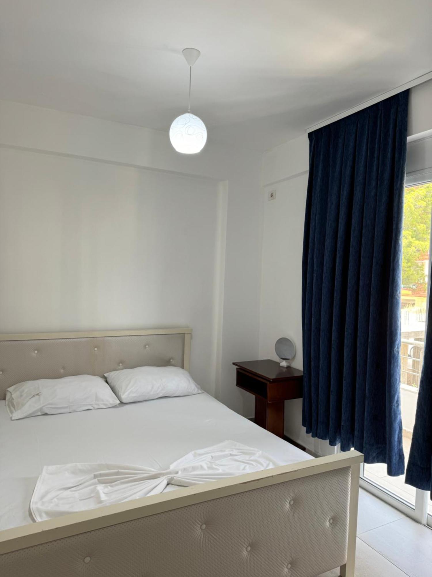 L.T. Noy'S Apartment Saranda Extérieur photo