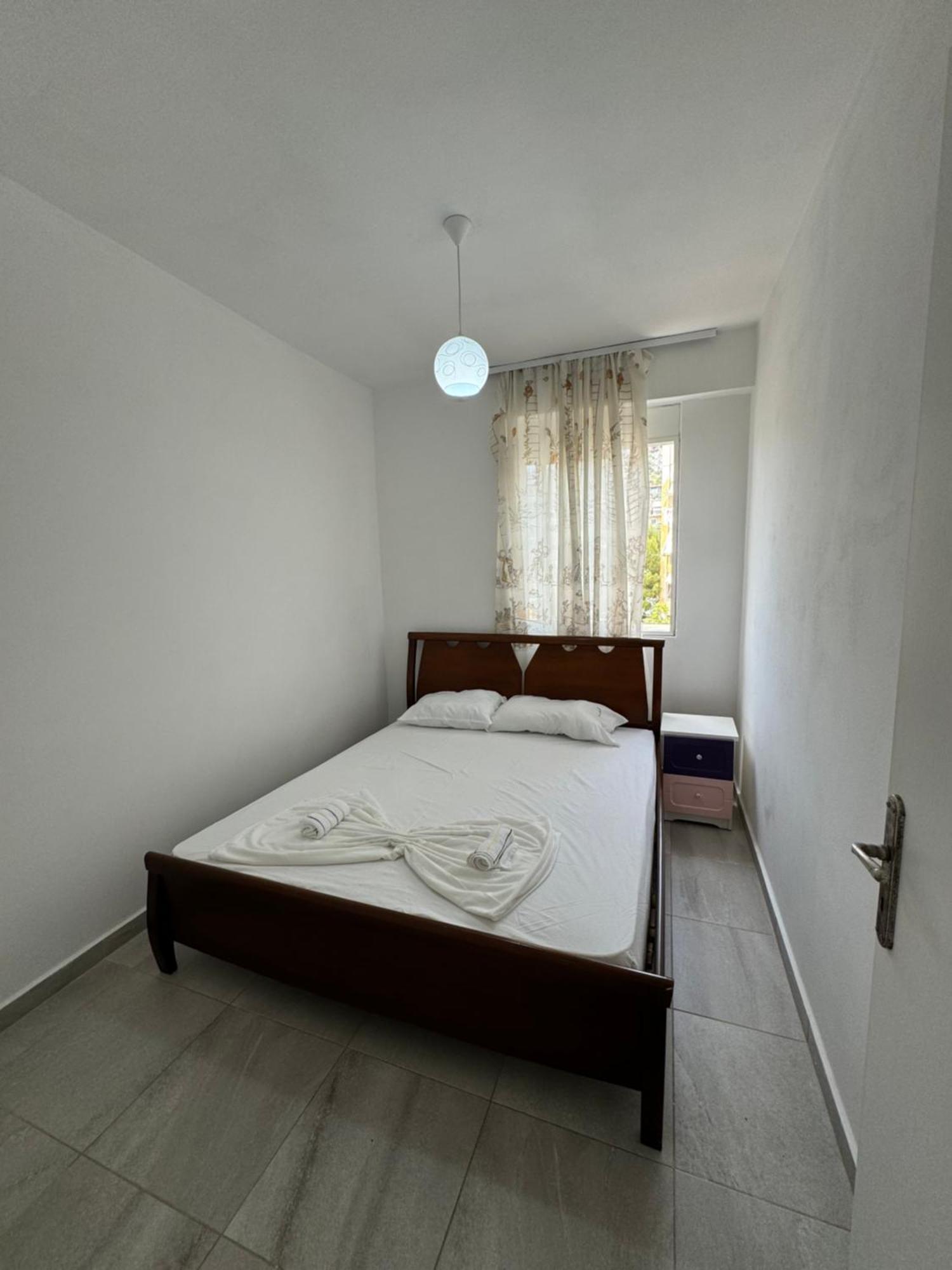 L.T. Noy'S Apartment Saranda Extérieur photo